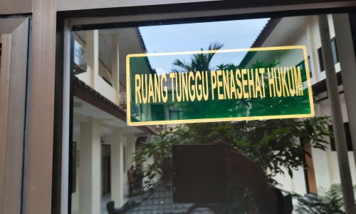 Ruang tunggu Penasehat Hukum